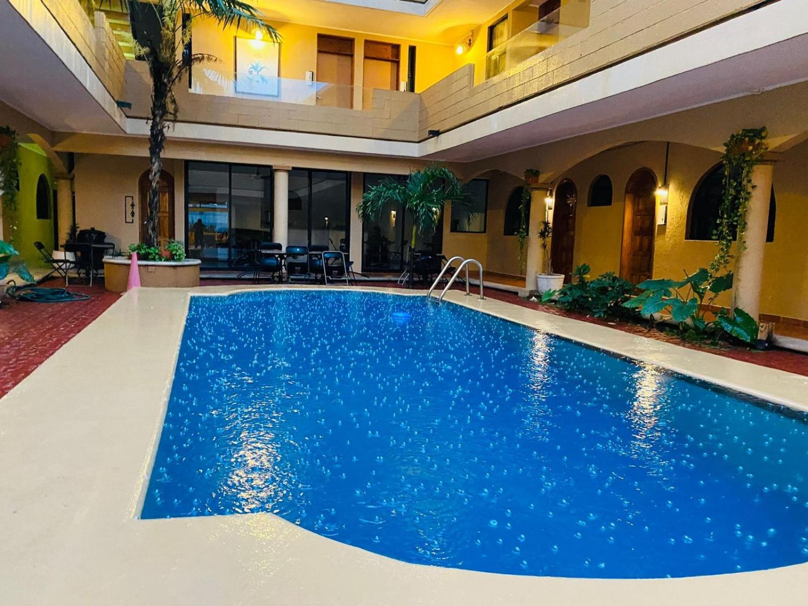 Hotel Vsi Плайя-дель-Кармен Екстер'єр фото
